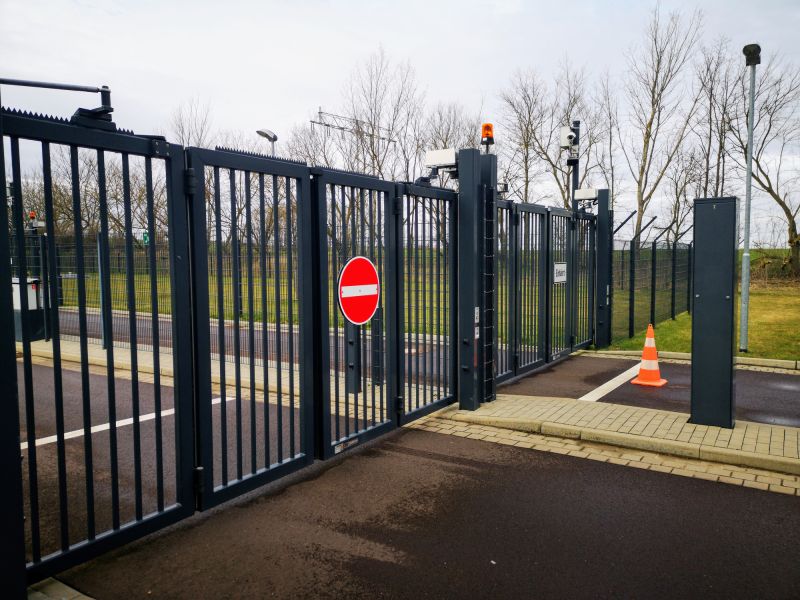 Type of Gate Material